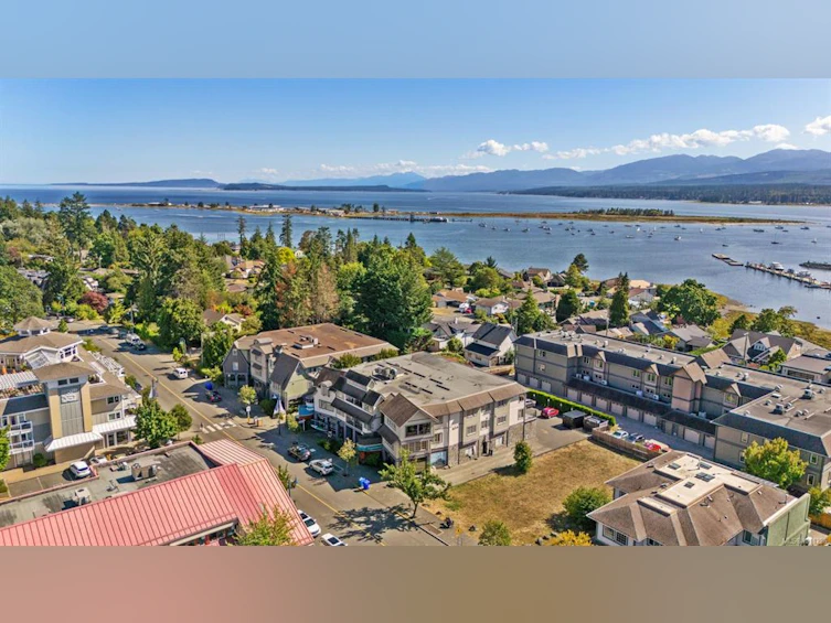 304-1705 Comox Avenue, Comox, BC, V9M 3M1 - 50