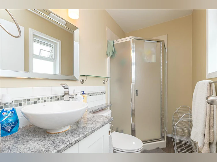 2882 Belmont Avenue, Victoria, BC, V8R 6T3 - 15