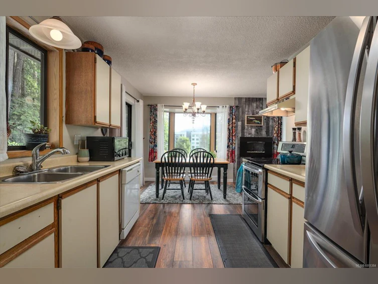 6064 Nelson Road, Nanaimo, BC, V9T 5N8 - 6