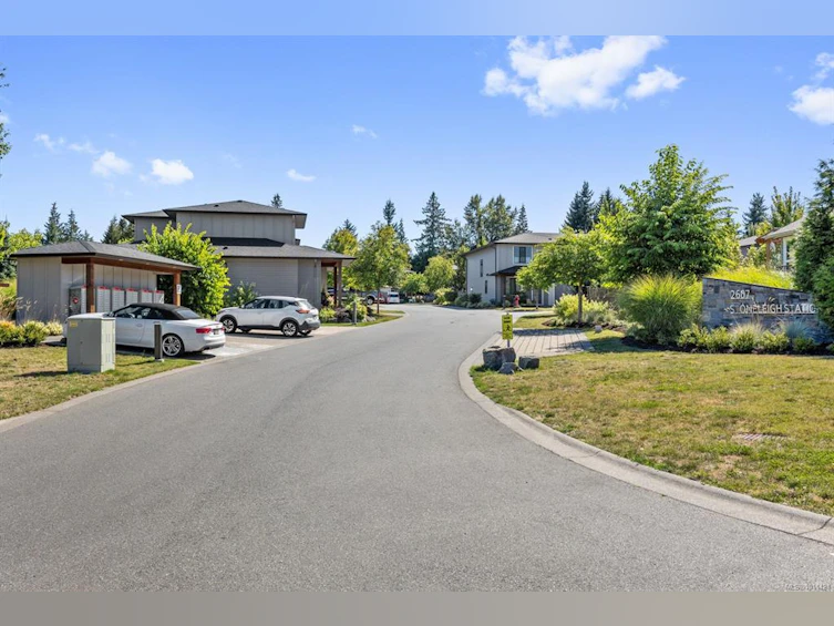 41-2607 Kendal Avenue, Cumberland, BC, V0R 1S0 - 37