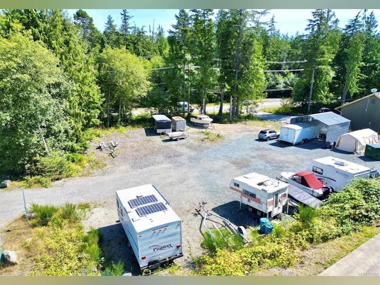 699 Industrial Way, Tofino, BC, V0R 2Z0 - 6