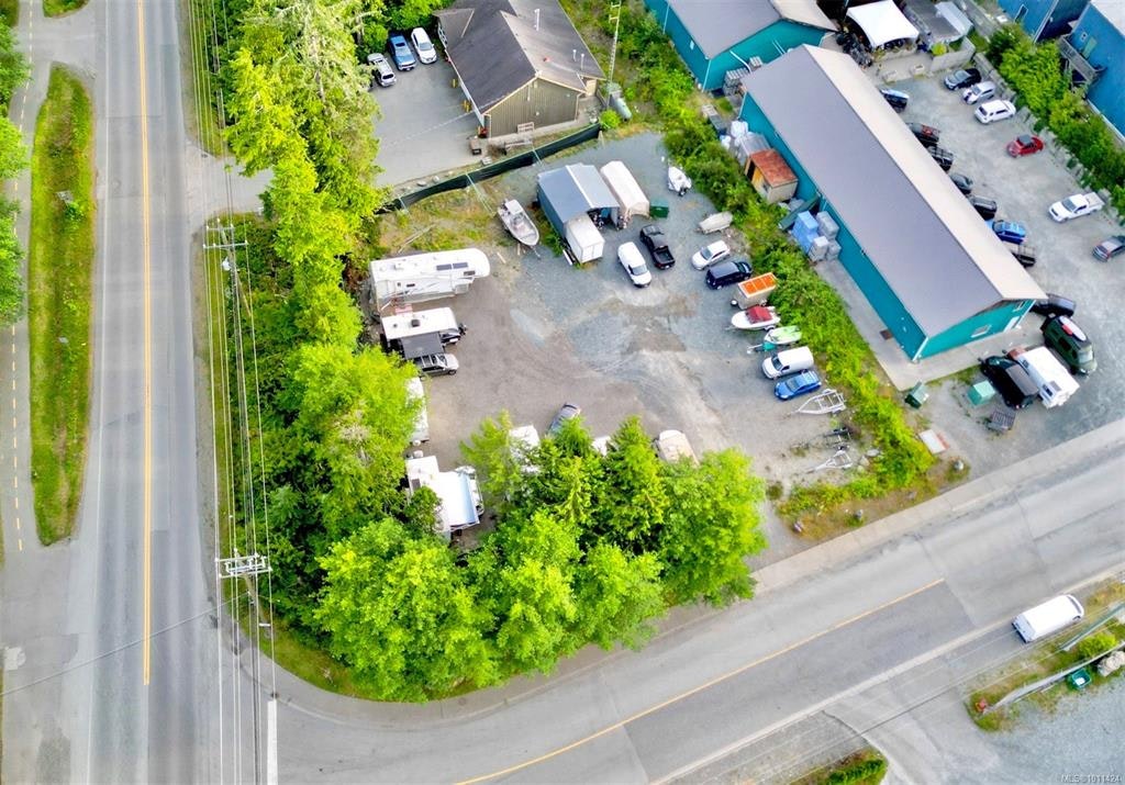 699 Industrial Way - 3