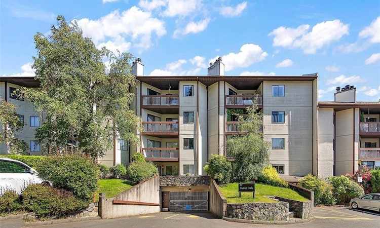 306-75 W Gorge Road