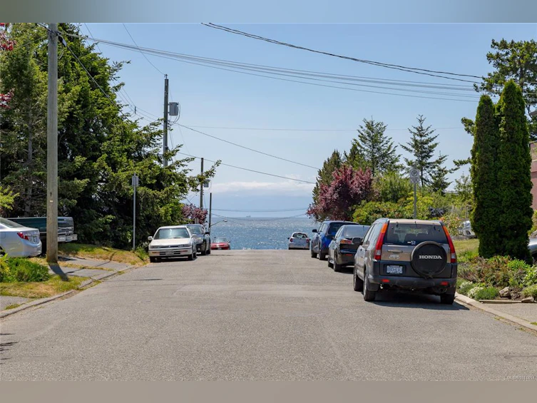 205-520 Foster Street, Esquimalt, BC, V9A 3R4 - 31