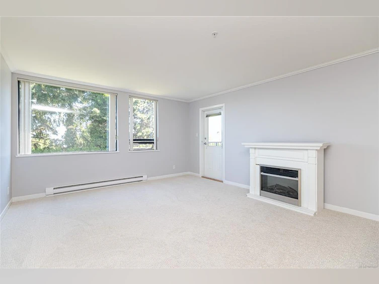 205-520 Foster Street, Esquimalt, BC, V9A 3R4 - 9
