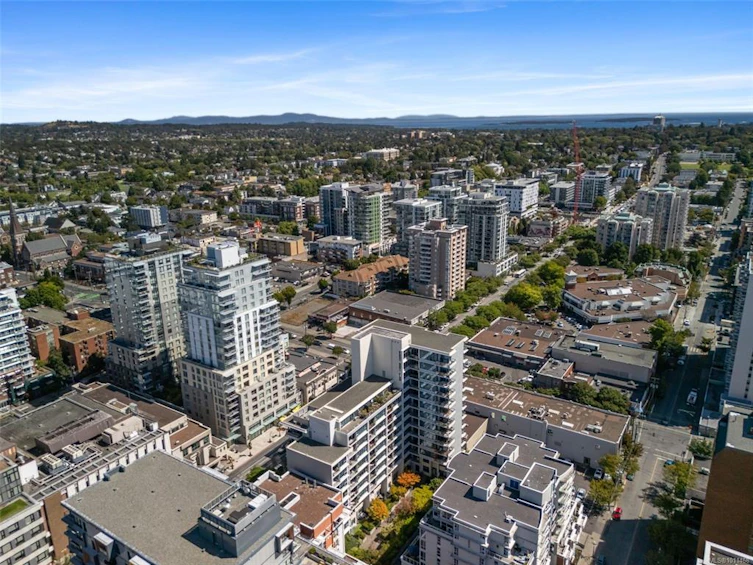 210-845 Yates Street, Victoria, BC, V3W 4A3 - 40