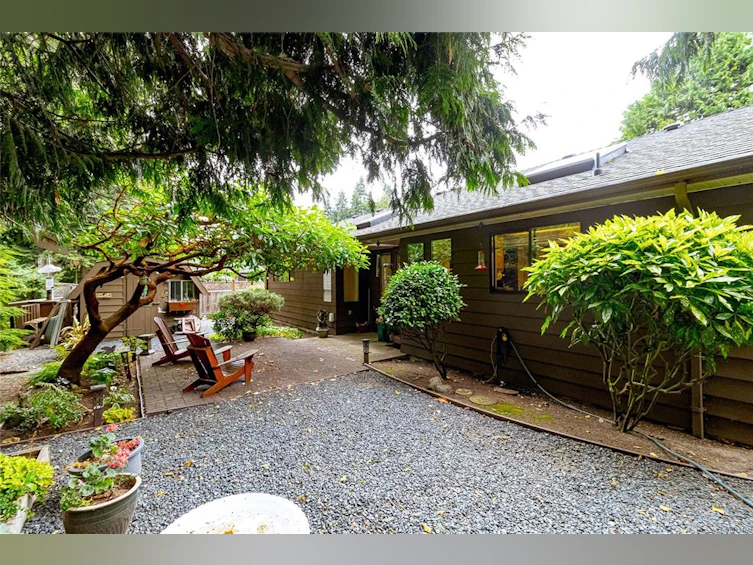 1113 Stymie Close, Qualicum Beach, BC, V9K 1E4 - 42
