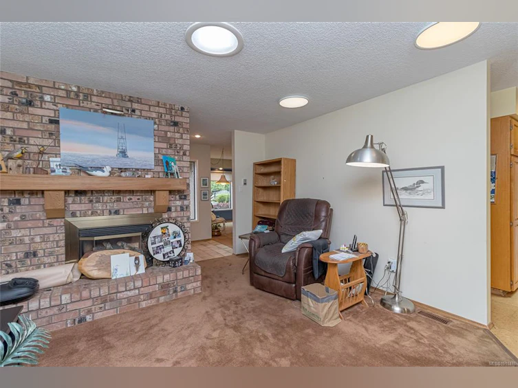 1113 Stymie Close, Qualicum Beach, BC, V9K 1E4 - 28