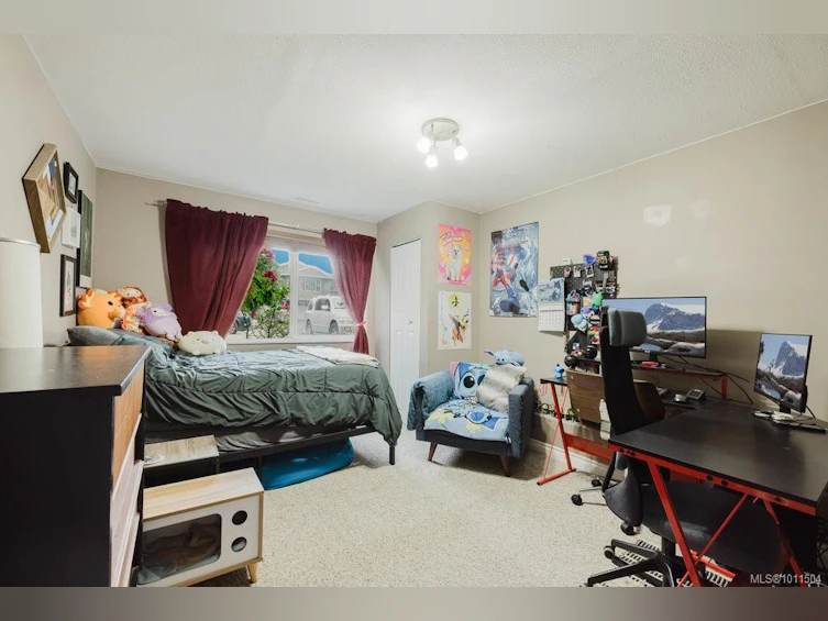 1616 Agnew Avenue, Saanich, BC, V8N 5M6 - 18