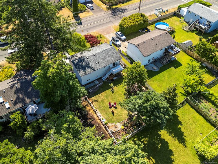 527 Pritchard Road, Comox, BC, V9M 3H9 - 36