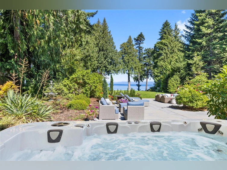 1895 Widgeon Road, Qualicum Beach, BC, V9K 1Y8 - 21