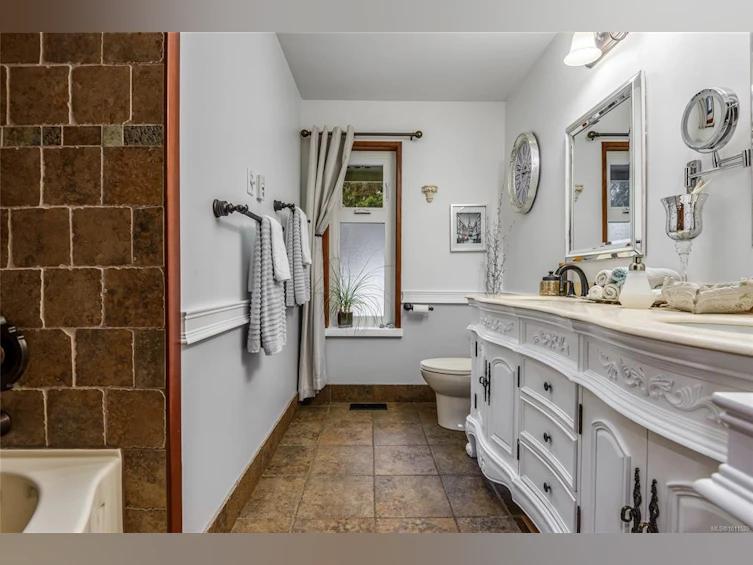 115 Engles Road, Campbell River, BC, V9H 1J8 - 22