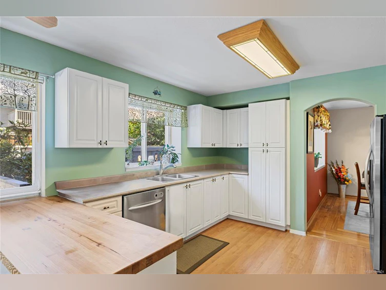 6642 Nathan Road, Nanaimo, BC, V9T 6H7 - 6