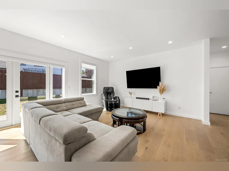 3385 Marygrove Drive, Courtenay, BC, V9N 0E7 - 24
