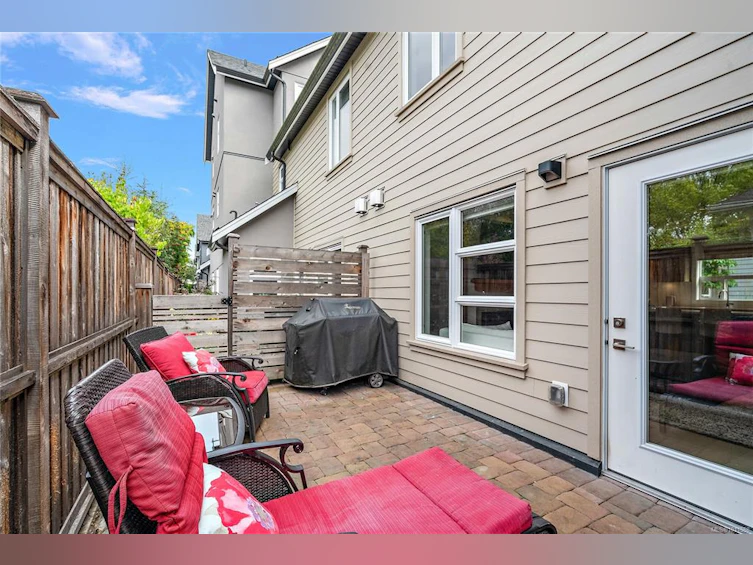 13-9889 Seventh Street, Sidney, BC, V8L 2V8 - 4