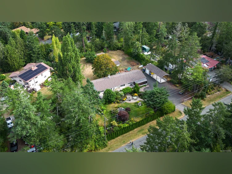714 Bradley Dyne Road, North Saanich, BC, V8L 5G9 - 88