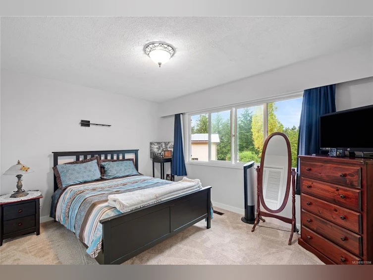 714 Bradley Dyne Road, North Saanich, BC, V8L 5G9 - 31