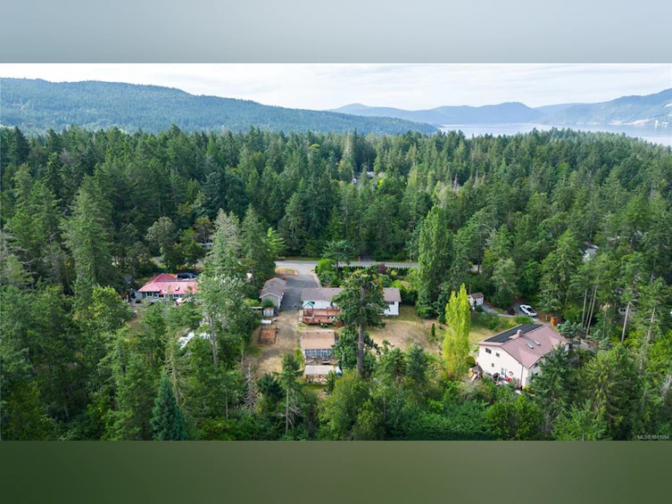 714 Bradley Dyne Road, North Saanich, BC, V8L 5G9 - 90