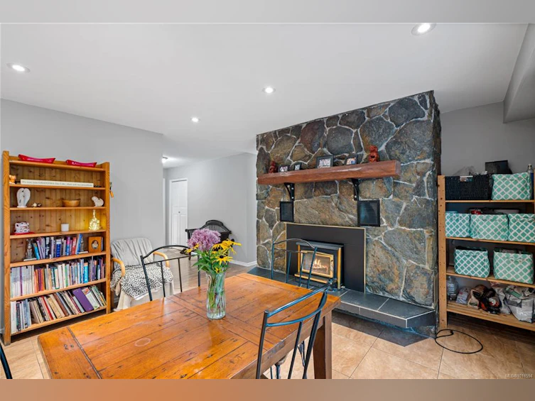 714 Bradley Dyne Road, North Saanich, BC, V8L 5G9 - 23
