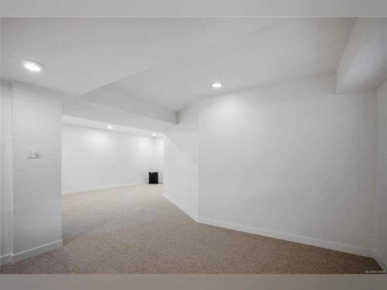 714 Bradley Dyne Road, North Saanich, BC, V8L 5G9 - 39