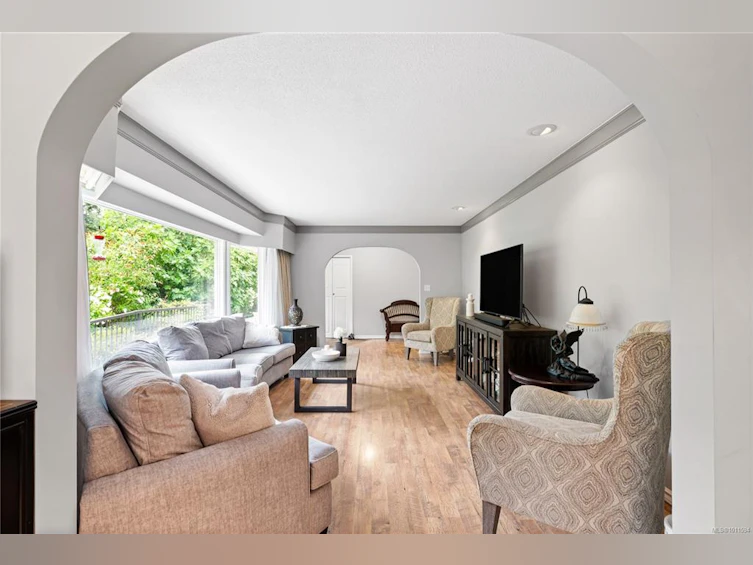714 Bradley Dyne Road, North Saanich, BC, V8L 5G9 - 10
