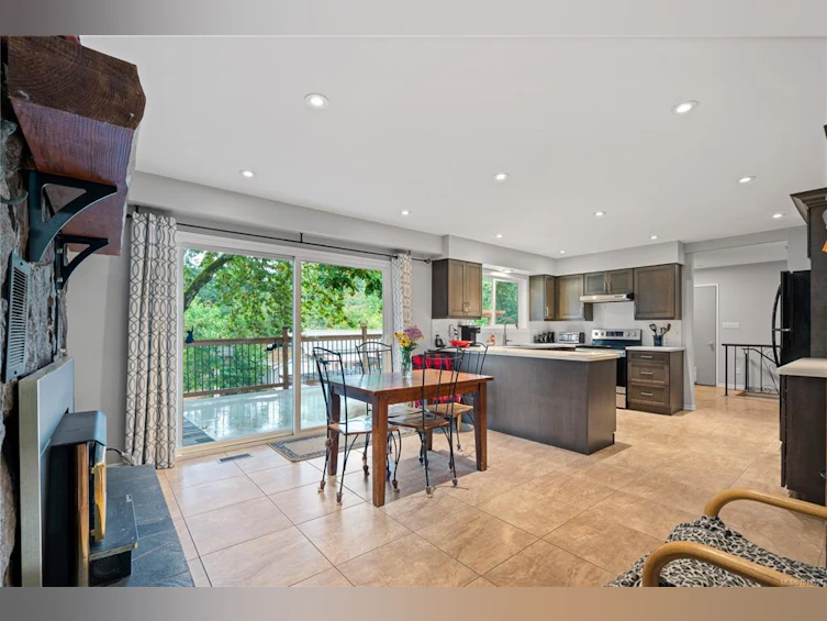714 Bradley Dyne Road, North Saanich, BC, V8L 5G9 - 15