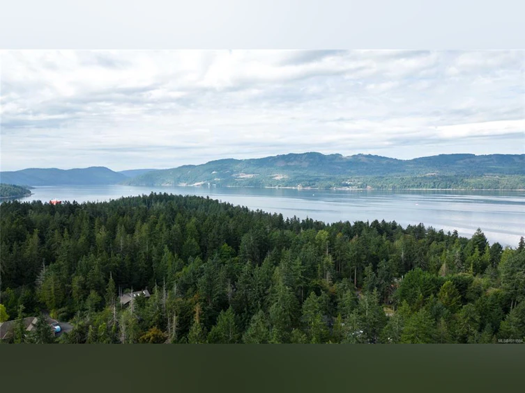714 Bradley Dyne Road, North Saanich, BC, V8L 5G9 - 92