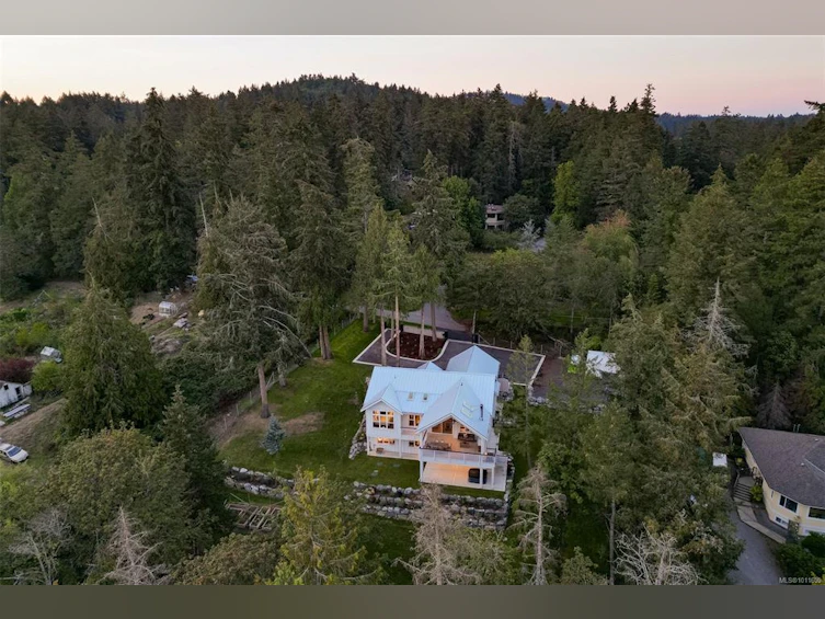 471 Green Mountain Road, Saanich, BC, V9E 2B4 - 6