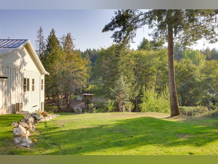 471 Green Mountain Road, Saanich, BC, V9E 2B4 - 4