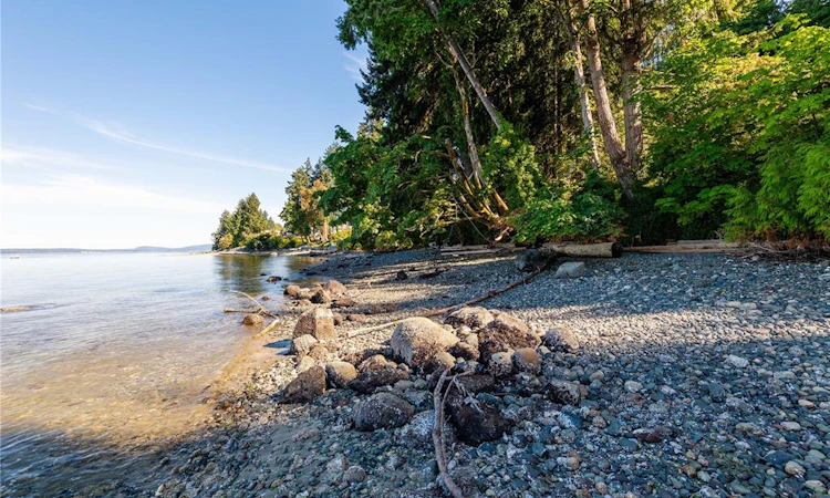 11231 Chemainus Road