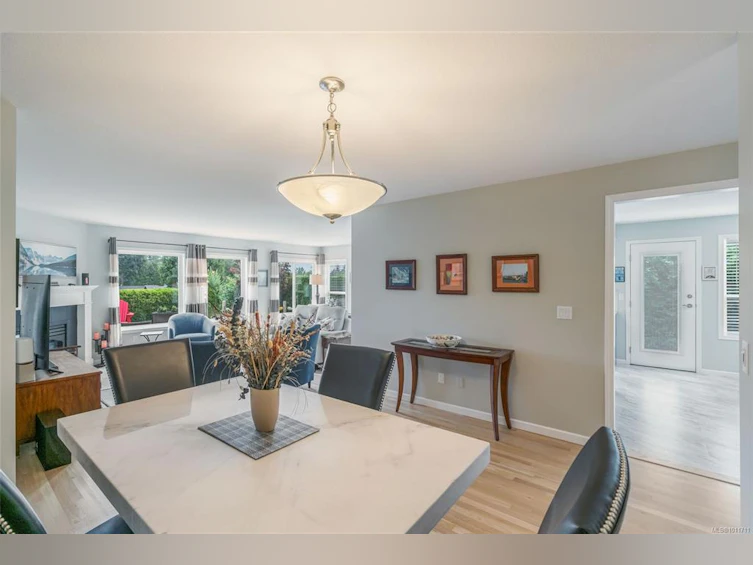 659 Windward Way, Qualicum Beach, BC, V9K 2K4 - 25