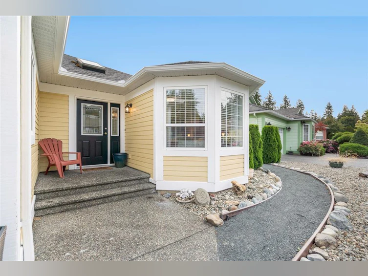 659 Windward Way, Qualicum Beach, BC, V9K 2K4 - 12