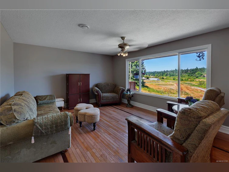 2028 Cathers Drive, Nanaimo, BC, V9R 6R9 - 3