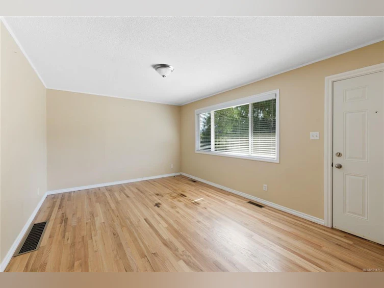 3463 Milligan Road, Port Alberni, BC, V9Y 8T2 - 11