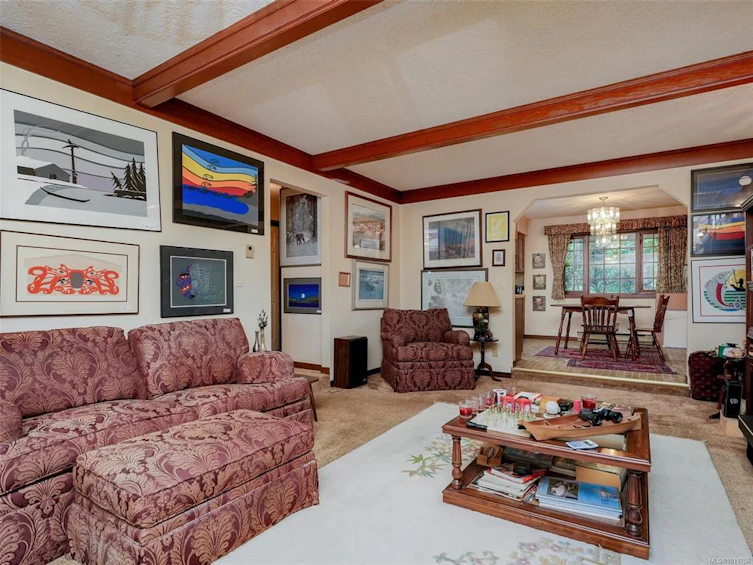 2565 Annabern Crescent, Saanich, BC, V8N 5E9 - 5