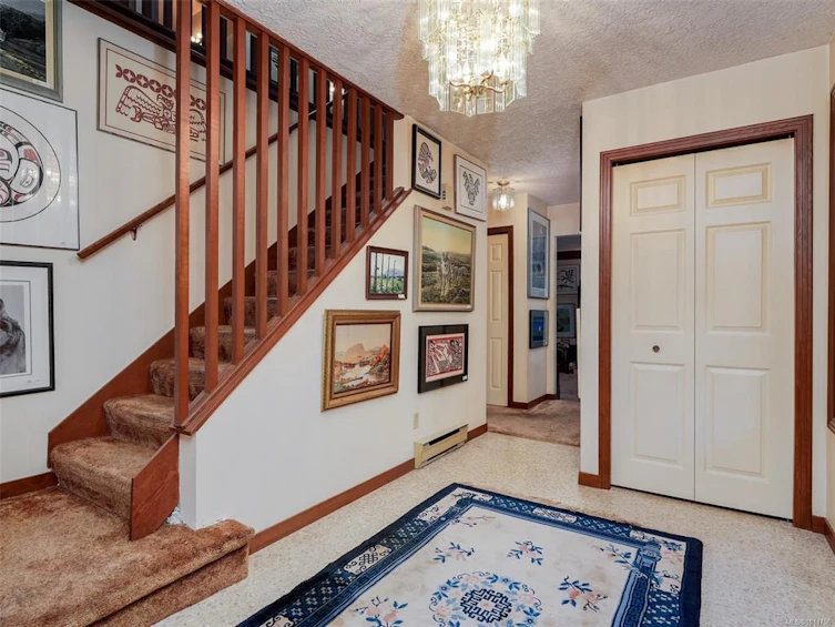 2565 Annabern Crescent, Saanich, BC, V8N 5E9 - 26