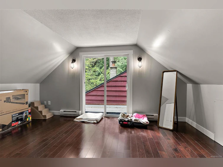 2680 Sunny Glades Lane, Shawnigan Lake, BC, V0R 2W0 - 22