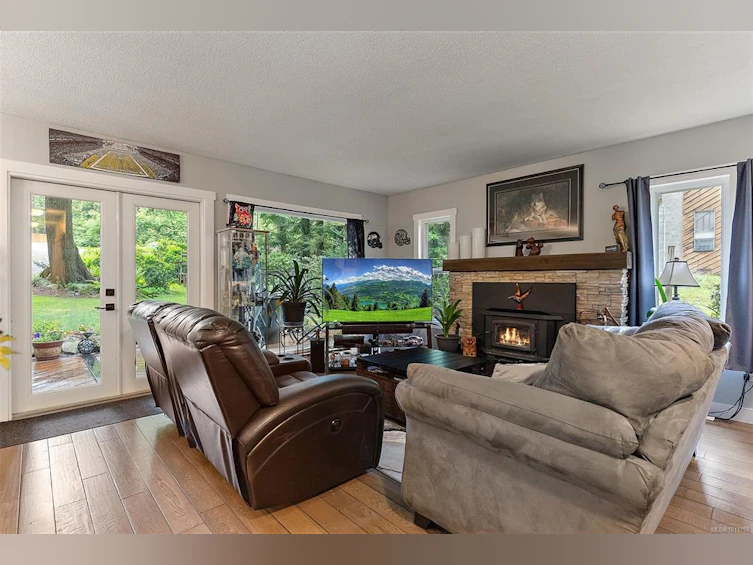 2680 Sunny Glades Lane, Shawnigan Lake, BC, V0R 2W0 - 10