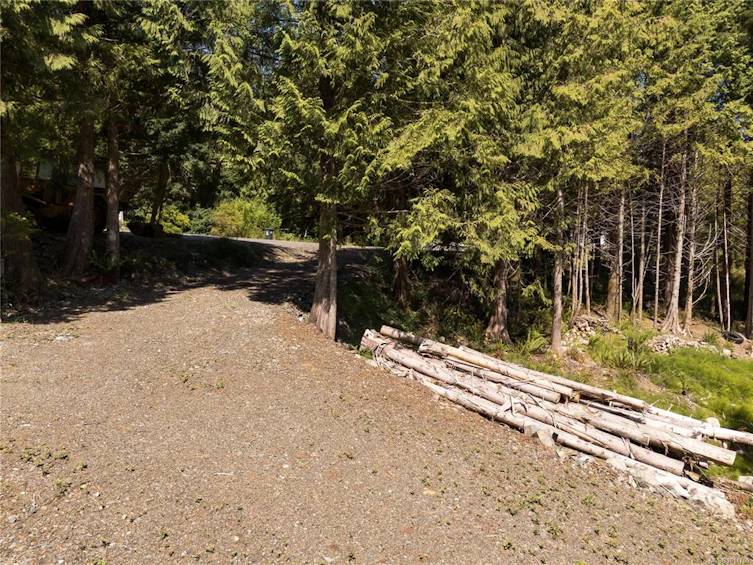 260 Karn Avenue, Ucluelet, BC, V0R 3A0 - 11