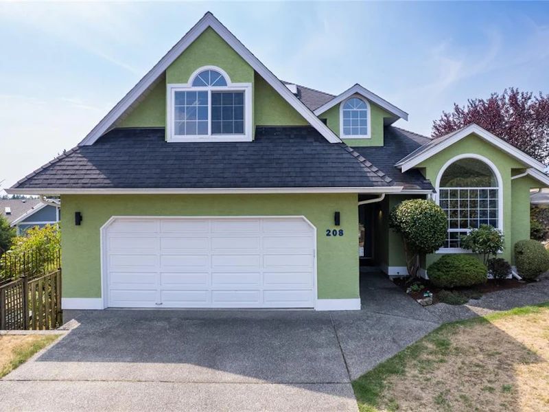 208 Scarborough Place, Nanaimo BC V9T 5L3