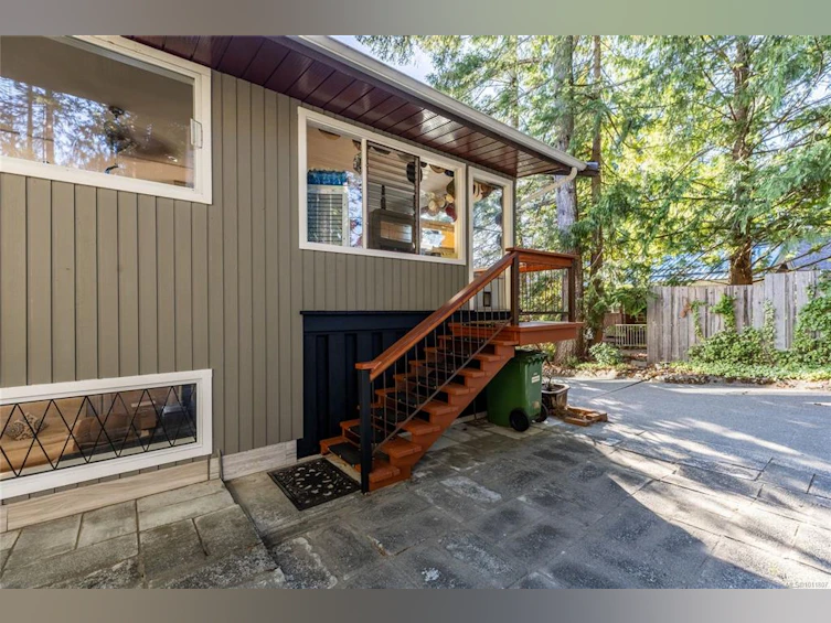 7692 Tozer Road, Fanny Bay, BC, V0R 1W0 - 41