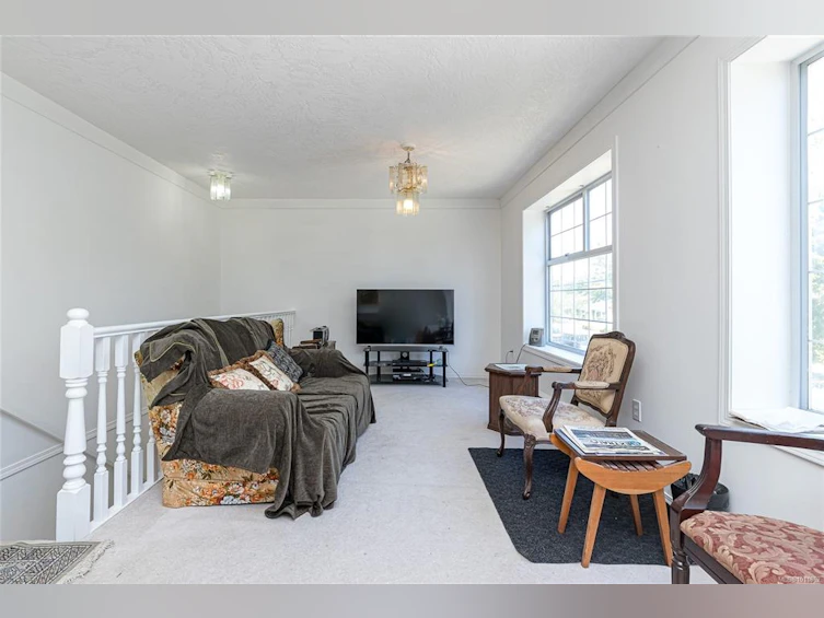 2916 Scott Street, Victoria, BC, V8R 4J6 - 6