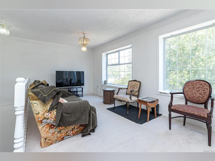 2916 Scott Street, Victoria, BC, V8R 4J6 - 5