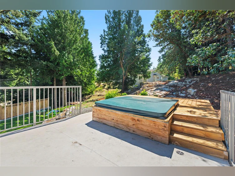 1661 Barrett Drive, North Saanich, BC, V8L 4Z1 - 32