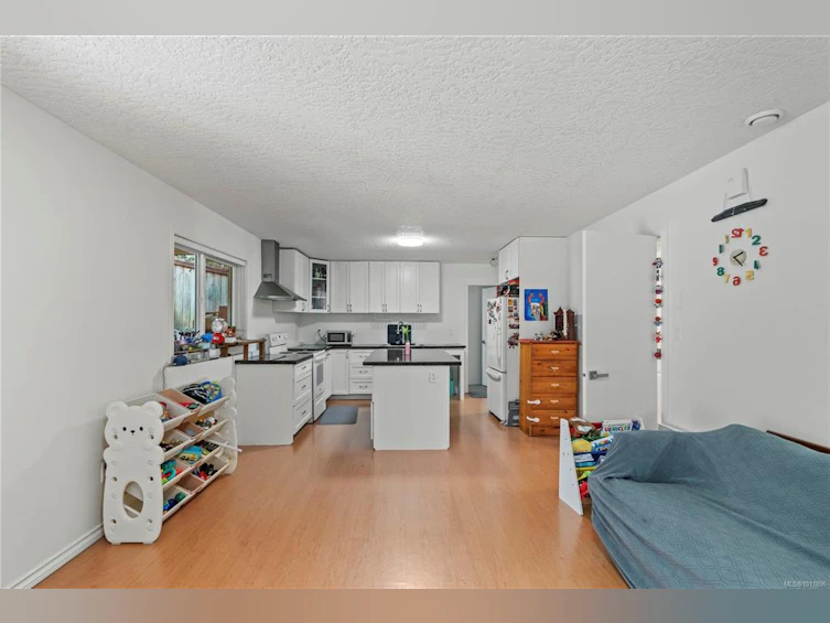1661 Barrett Drive, North Saanich, BC, V8L 4Z1 - 23