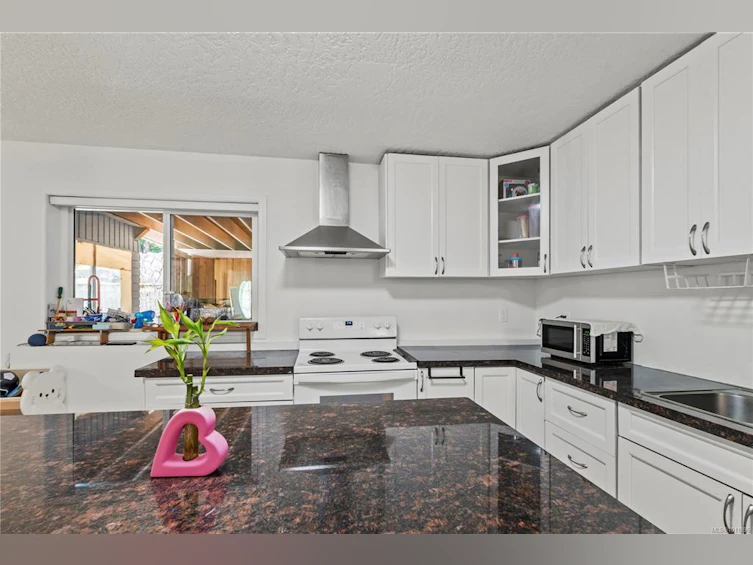 1661 Barrett Drive, North Saanich, BC, V8L 4Z1 - 22
