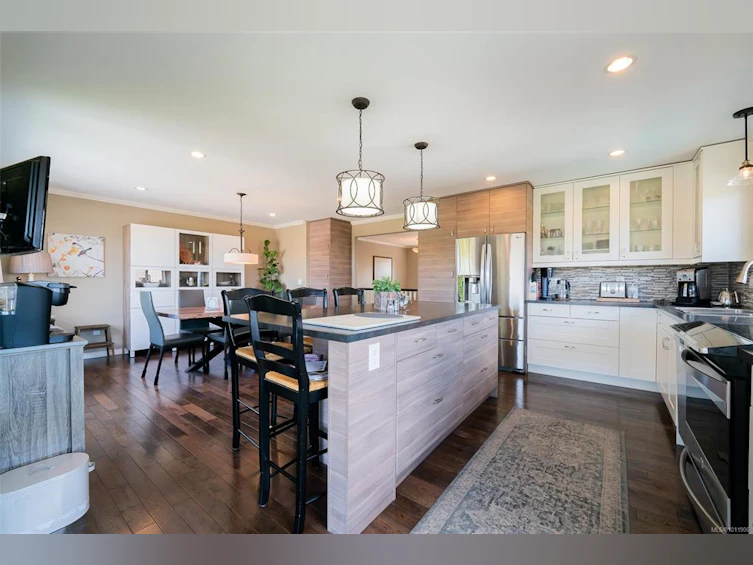 5320 Kenwill Drive, Nanaimo, BC, V9T 5Z8 - 4