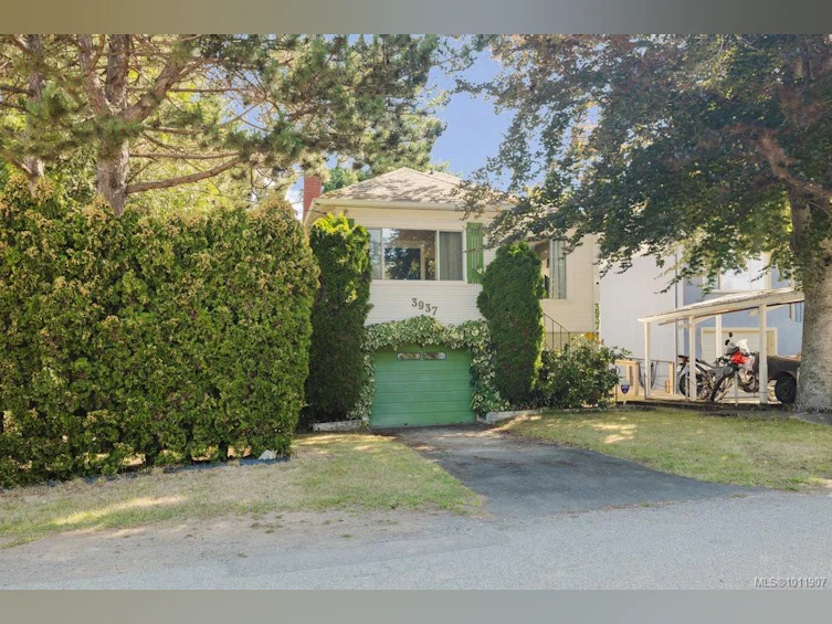 3937 Lasalle Street, Saanich, BC, V8P 3L8 - 27