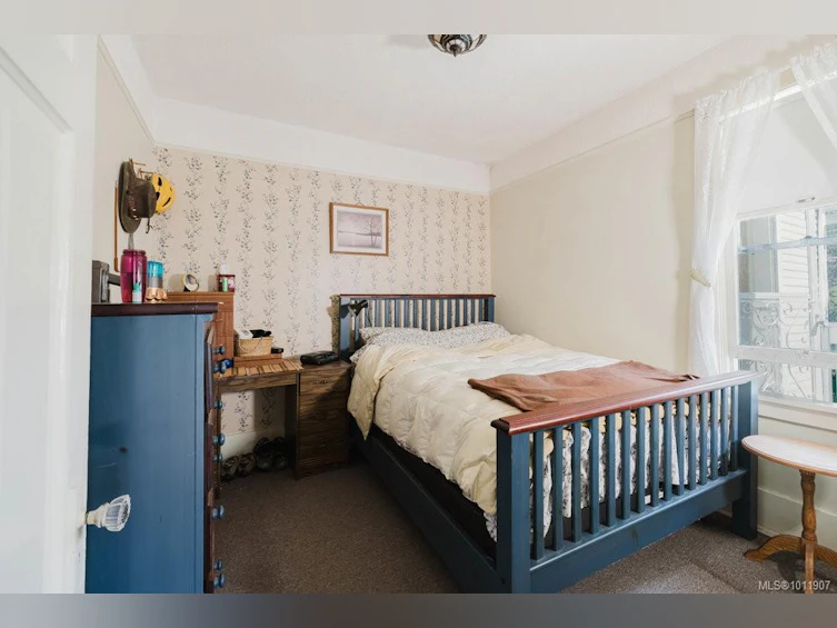 3937 Lasalle Street, Saanich, BC, V8P 3L8 - 8