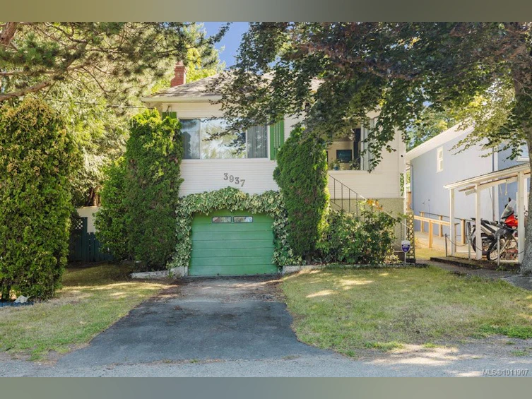 3937 Lasalle Street, Saanich, BC, V8P 3L8 - 28